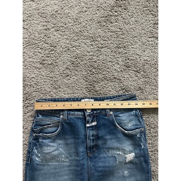 Closed ‘Pedal Pusher’ Women’s‎ Distressed Straight Slouchy Jeans Sz 27 - Picture 8 of 10